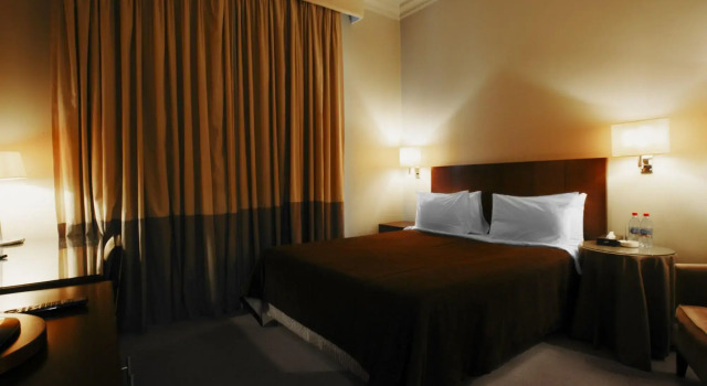 Royal Garden Hotel, Забронировать Отель Отели в центре Баку, в центре