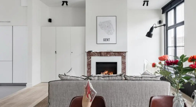 Апартаменты с балконом MAISON12 - Design apartments with terrace and view over Ghent towers