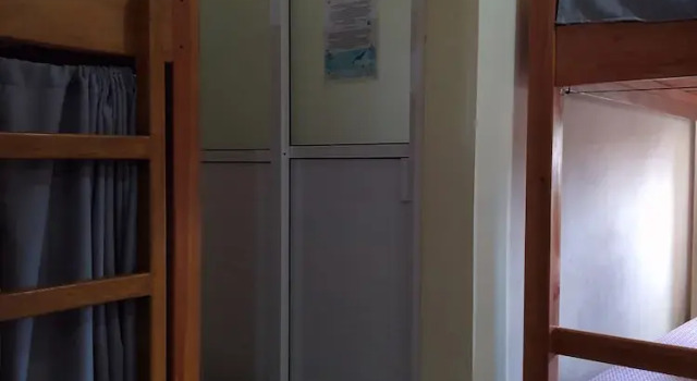 Кровать в общем номере Hostal De María