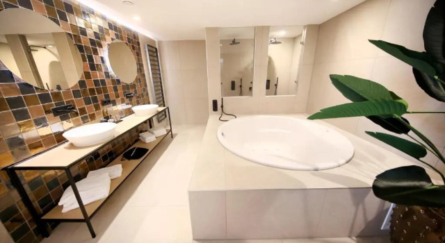 Полулюкс Hotel van der Valk Spier Dwingeloo