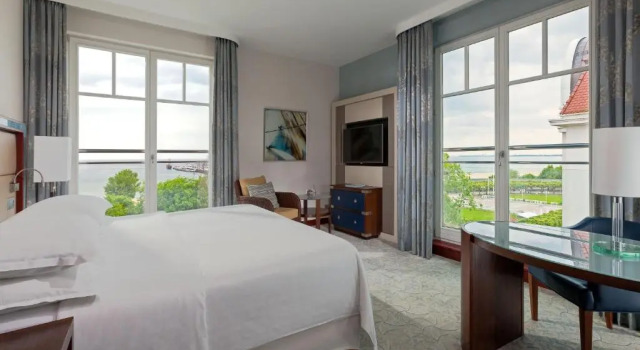 Двухместный номер Premium с видом на море Sheraton Sopot Hotel
