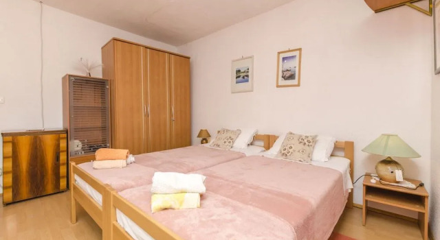 Apartment Snjezana