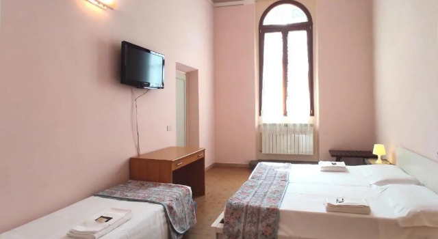 Трёхместный номер Economy Hotel Rita Major