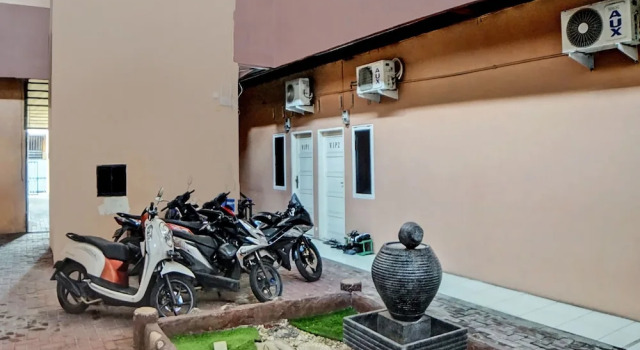Hotel O N Guesthouse, Rezerwuj Hotel Medan Sumatra