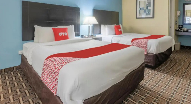 Четырёхместный номер Premium OYO Hotel Knoxville TN Cedar Bluff I-40