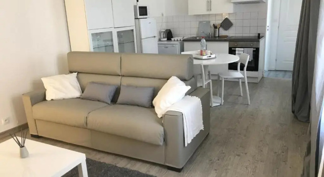 Апартаменты Appartement proche Mer avec appartement au 1er etage et appartement 1 au 2eme etage avec baignoire