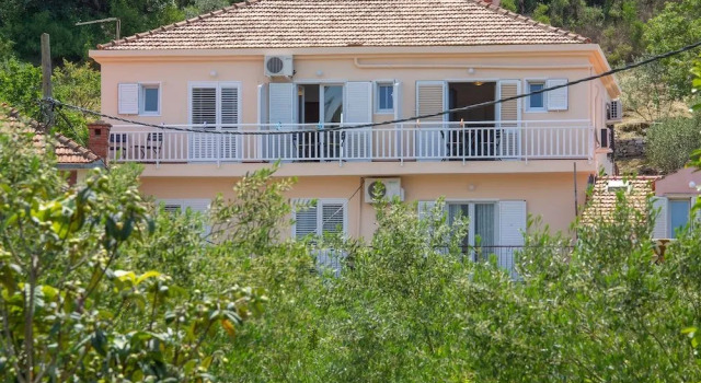 Apartments Elica