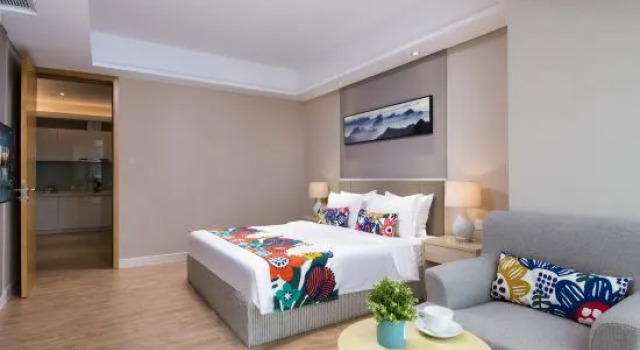 Двухместный люкс с панорамным видом Tujia Somerset Palm Springs Chongqing Serviced Residence