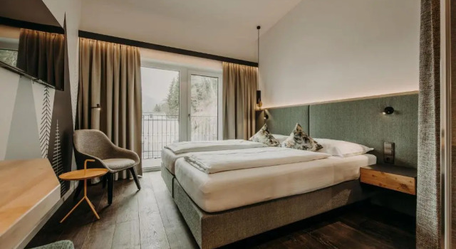 Двухместный номер Standard с балконом Hotel Sonnblick