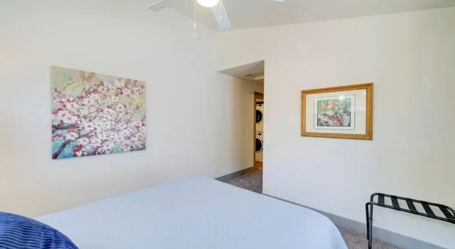 Bozeman Home w/ Deck: Walk to Fishing, Hot Springs, Забронировать Дом для отпуска Бозман Bridger Bowl, рядом с Jackpot Casino West