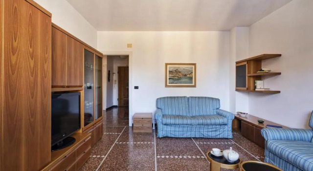 Large Apartment in the Heart of Santa Margherita L