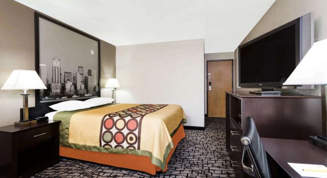 Super 8 by Wyndham Bremerton, Забронировать Мини-отель Бремертон штат Вашингтон