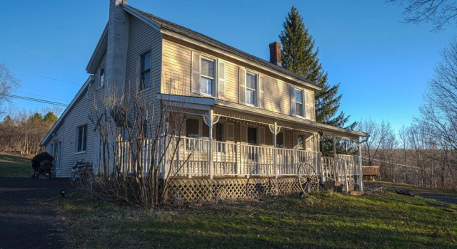 Experience the Catskills in This Rustic Farmhouse, Réserver Hôtel Windham États-Unis