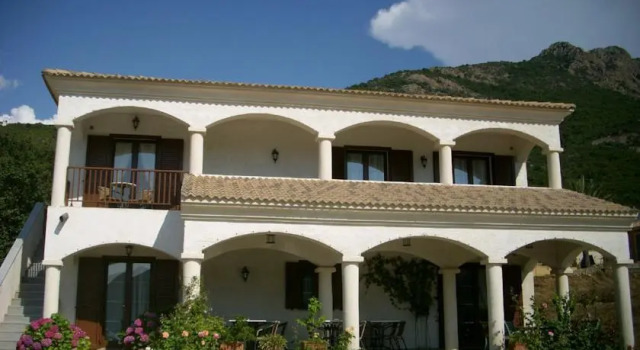 U Filipaghju, Varaa Hotelli Galeria 