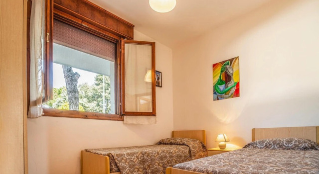 Pino 1, Prenota Hotel Comacchio 