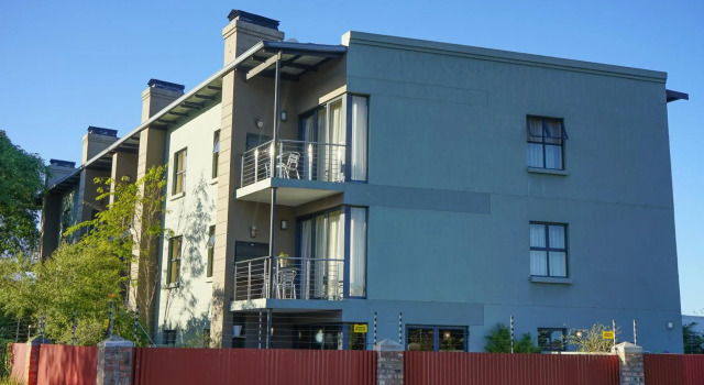 17onWellington Suite Hotel, Reservar Apartamento George Central George, perto de Mediclinic George