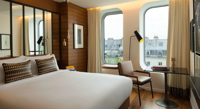 Renaissance Paris Republique Hotel