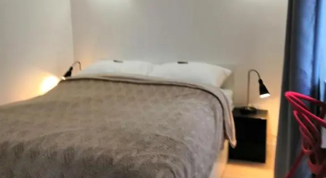 Apartament 100 Apartamenty No.1 Ogród w Centrum Faktura Vat, Забронировать Апартаменты/квартира Щецин Западно-Поморское воеводство, рядом с Парк Яна Каспровича
