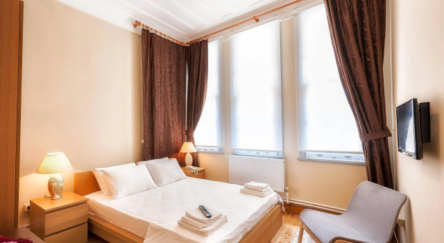 Educa Suites, Varaa Hotelli Hotellit Marmara-alue pysäköinnillä, Pysäköinti