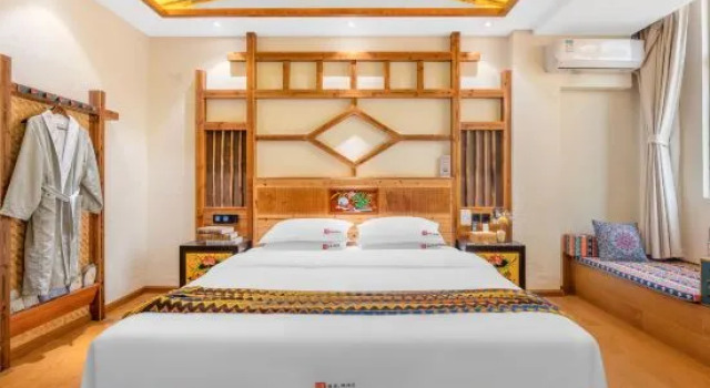 Люкс c 1 комнатой Qujing Xihua·Yu Hotel