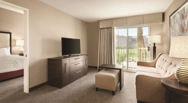 Четырёхместный люкс Homewood Suites by Hilton La Quinta