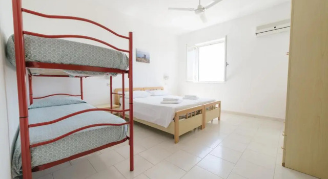 Четырёхместный номер Standard Albergo Marla