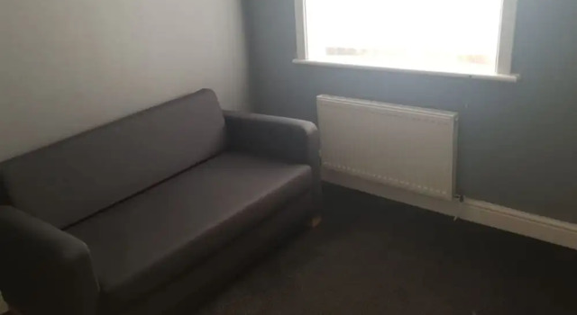 Gateshead's Amethyst 3 Bedroom Apt, Sleeps 6 Guest