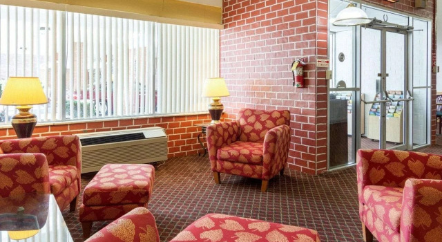 Rodeway Inn Emporia Inn, Забронировать Отель Эмпория Виргиния