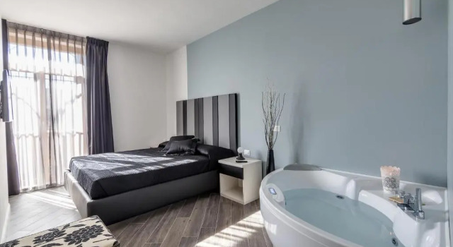 Двухместный номер Standard с балконом Blue Inn Luxury Suites