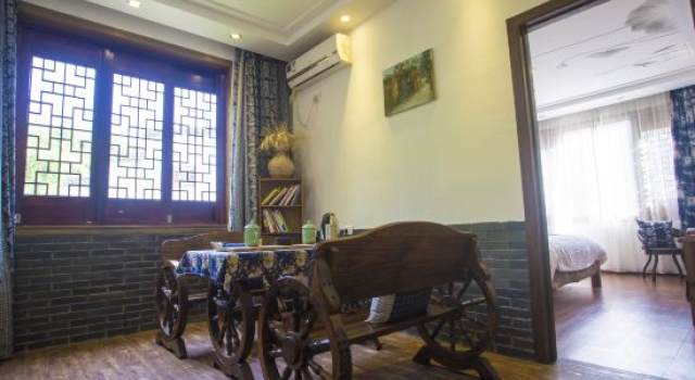 Двухместный люкс Lishuiyujian Huakai Boutique Inn