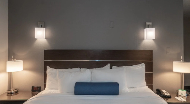 Двухместный номер Standard с видом на горы Best Western Hunt's Landing Hotel Matamoras/Milford