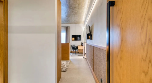Полулюкс Capital Luxury Suites