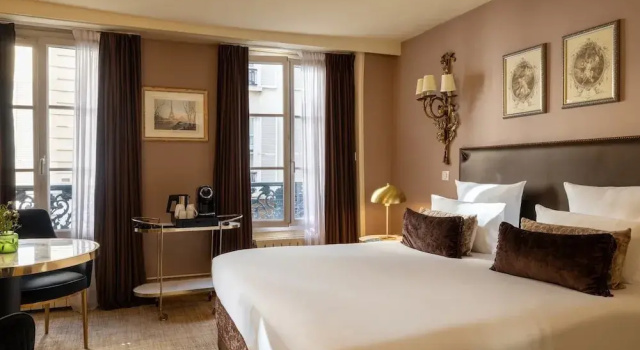 Двухместный номер Deluxe Hotel Des Deux Continents