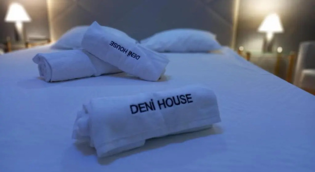 Номер Standard Deni house
