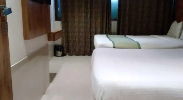 Трёхместный номер Superior Hotel Regal Inn