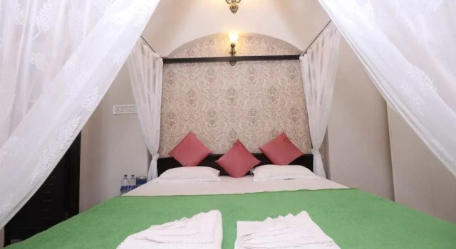 Harmony Blue Udaipur, Забронировать Отель Отели штата Раджастхана с парковкой, Парковка