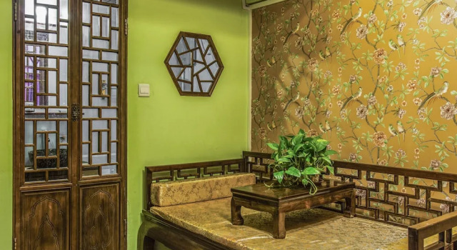 Двухместный семейный люкс с балконом Hill Lily Courtyard