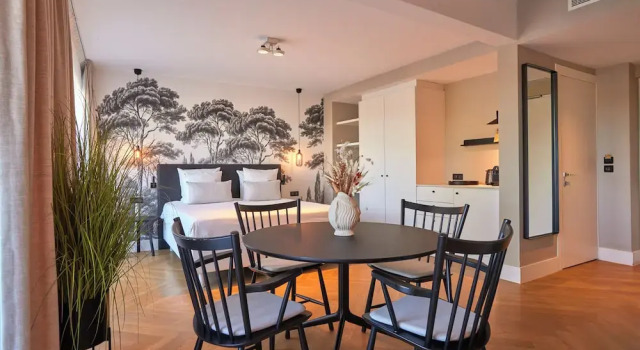 Люкс Van der Valk Hotel Bloom Saint Aygulf