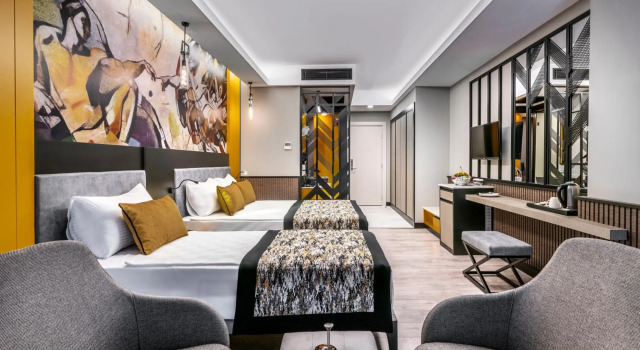 Arnor De Luxe Hotel