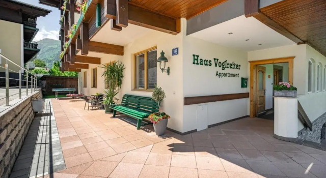 Апартаменты Haus Voglreiter - inkl Sommerkarte, zentrale und ruhige Lage, Garten mit Spielplatz