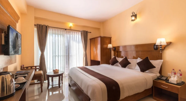 Номер Deluxe Hotel Lake Shore