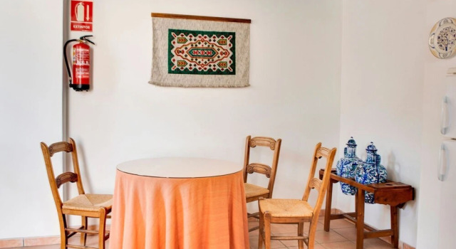 City Apartment With Private Terrace and Stunnings Views of the Alhambra, Забронировать Апартаменты/квартира Гранада Granada Province, рядом с Музей народных традиций и искусств Los Tiros de Granada