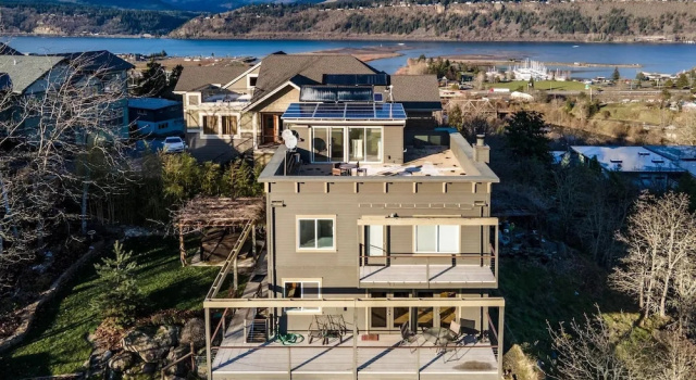 Коттедж Hazel House 4 Bedroom Home by RedAwning