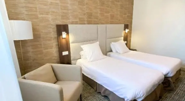 Номер Superior Hotel des Eaux