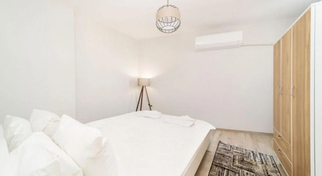 Flat Close to Konyaalti Beach with Sea View, Забронировать Отель Коньяалты 