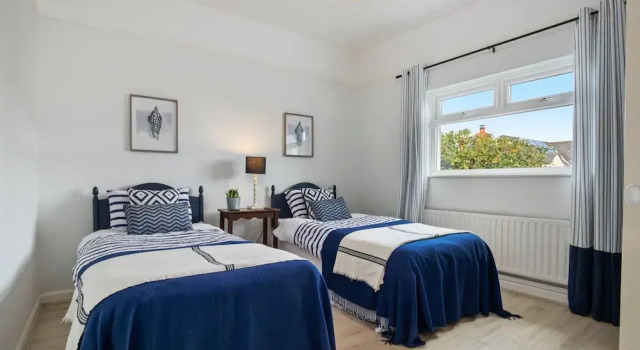 Portsea - Sea Views Close to Beach
