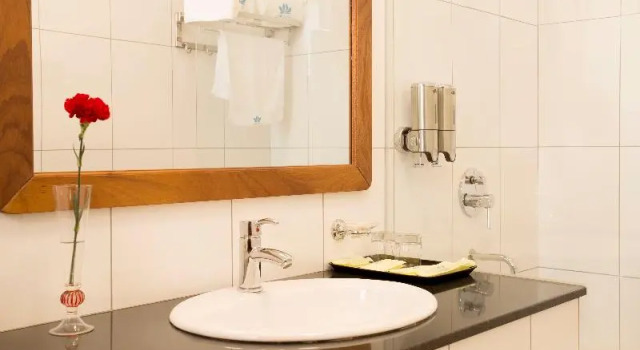 Двухместный номер Standard с балконом и с видом на парк Lotos Inn & Suites -Nairobi, Westlands