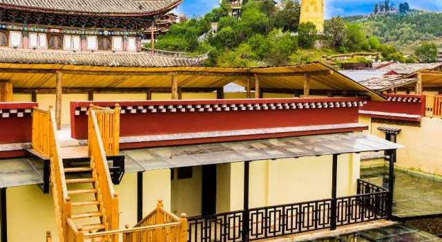 Двухместный люкс Blossom Hill Inn - Shangri-la