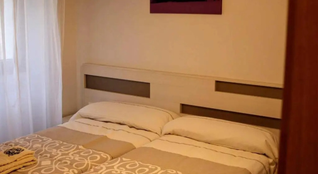Apartamentos Zabalarena Ola, Buchen Sie Ferienwohnung Orbaitzeta Navarre Pyrenees