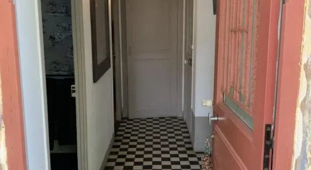 Gite Demeure des vieux bains 3 épis, Забронировать Отель Отели Провен с парковкой, рядом с Туристско-информационный центр города Провен, Парковка